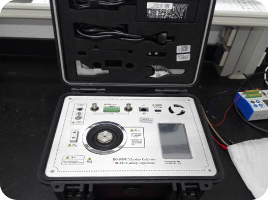 10 Hz έως 4000 Hz Εργαστήριο επί τόπου Φορητός κουνιστής κλιμακωτής δονήσεων